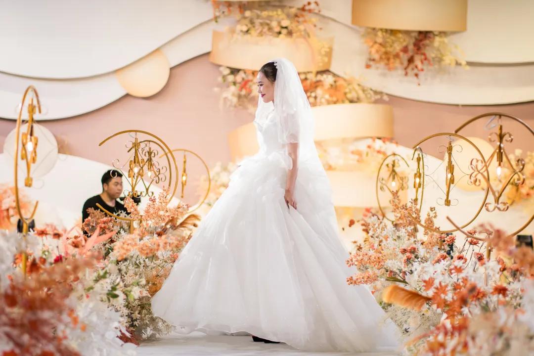 濮阳阿尔卡迪亚酒店婚礼消费,濮阳阿尔卡迪亚国际酒店地址