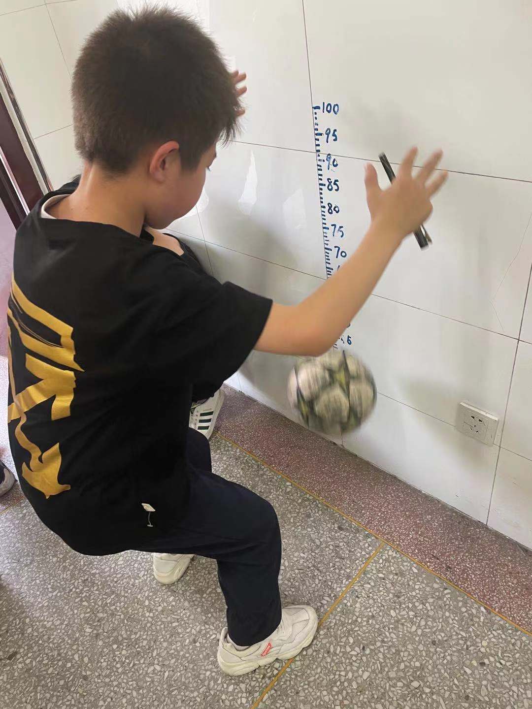 球的反弹高度为什么不一样,破坏球还能反弹吗