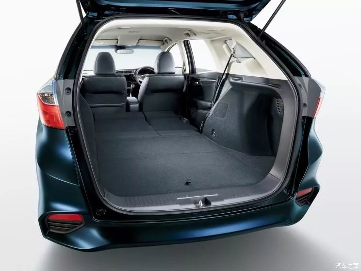 后备厢容积1141L+四驱，这台“大飞度”下月亮相