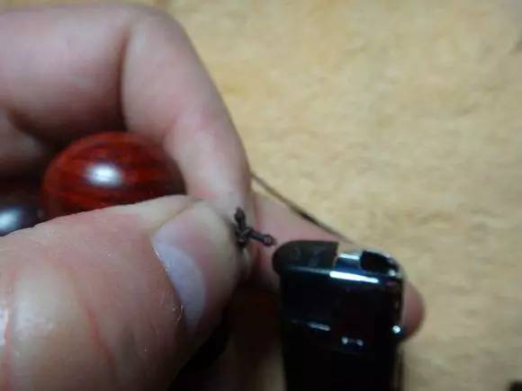 小叶紫檀单圈手串弹力绳打结方法,用弹力绳串小叶紫檀手串的教程