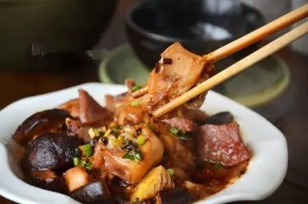 精选10余款菜肴推荐,精选30余款菜品推荐