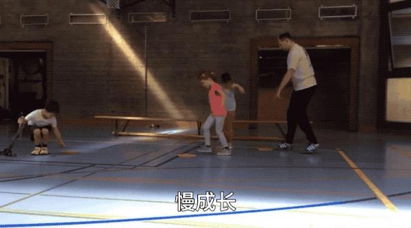 适合孩子家里室内锻炼的运动,适合三四岁儿童的室内体能运动