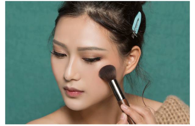 美妆的十个小技巧,美妆三个技巧视频