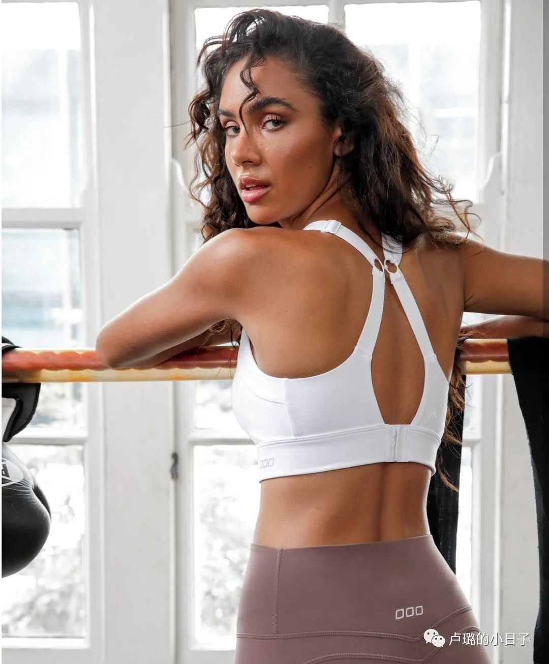 花几十一百买便宜的衣服,花几千块买的衣服