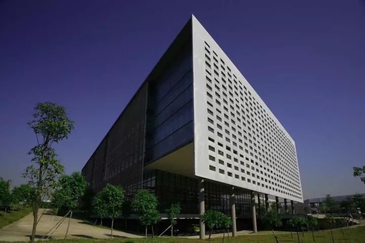 松山湖最深度解析,深度解析松山湖