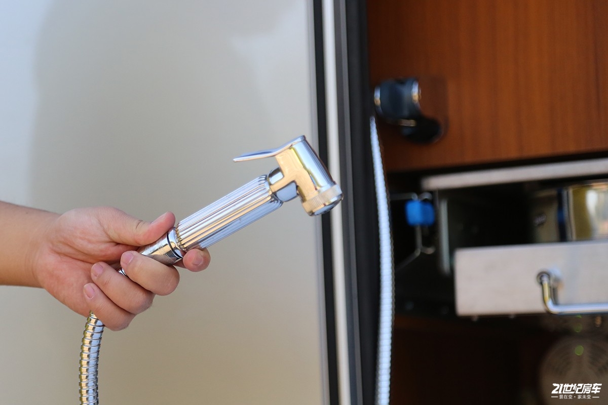 风骏c7房车用车感受,长城览众风骏c7a房车有牵引资质吗