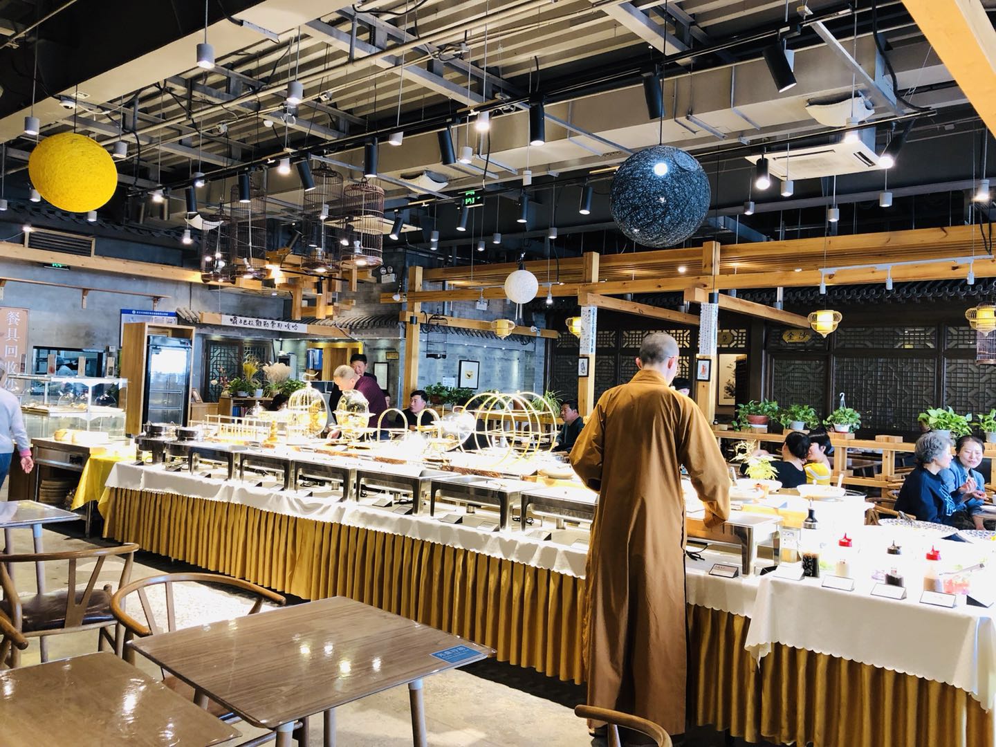 北京素食自助餐1000一位,北京前门附近30-40元自助餐