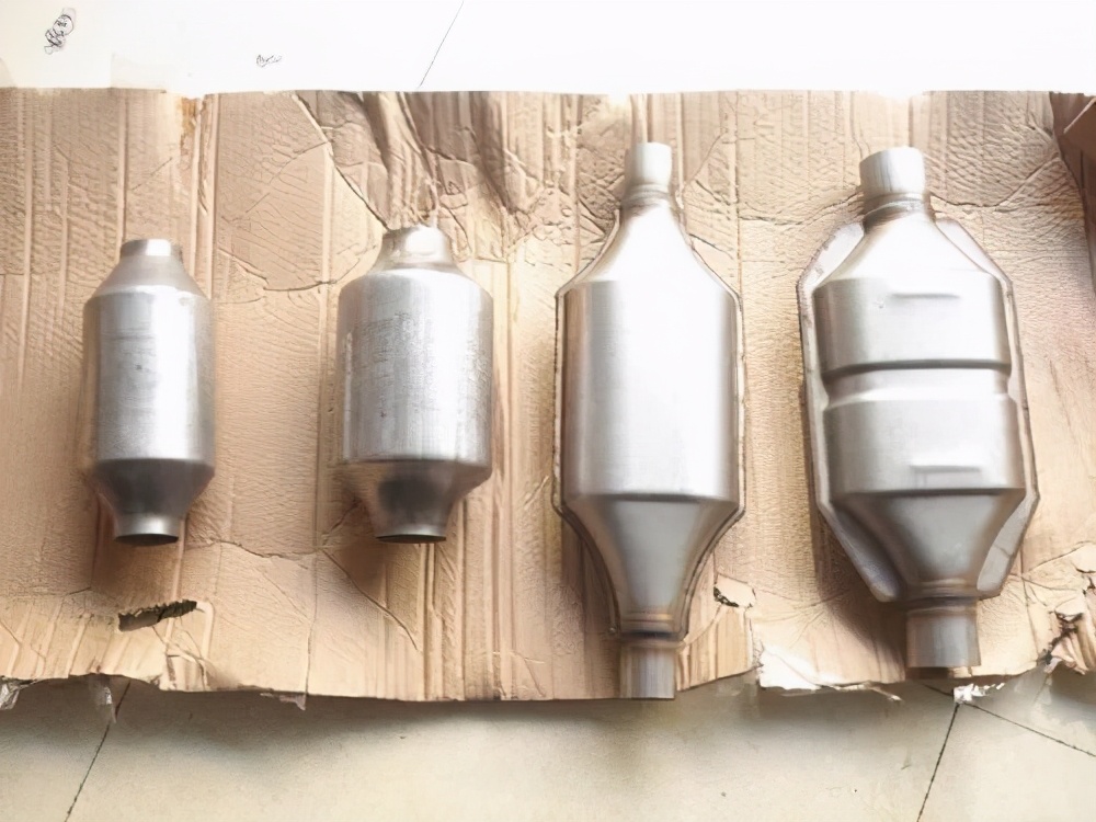 操控最好的钢炮车型推荐,25万预算哪几款钢炮车操控最好