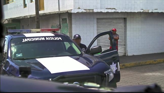 诱拐女孩强迫卖淫，怀孕都要接客…这里的人做梦都想当皮条客