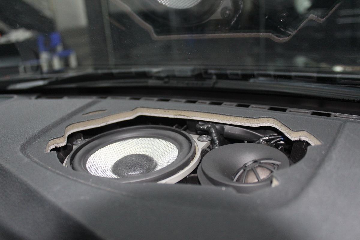 宝马专车定制音响改装,宝马改装用什么音响比较好