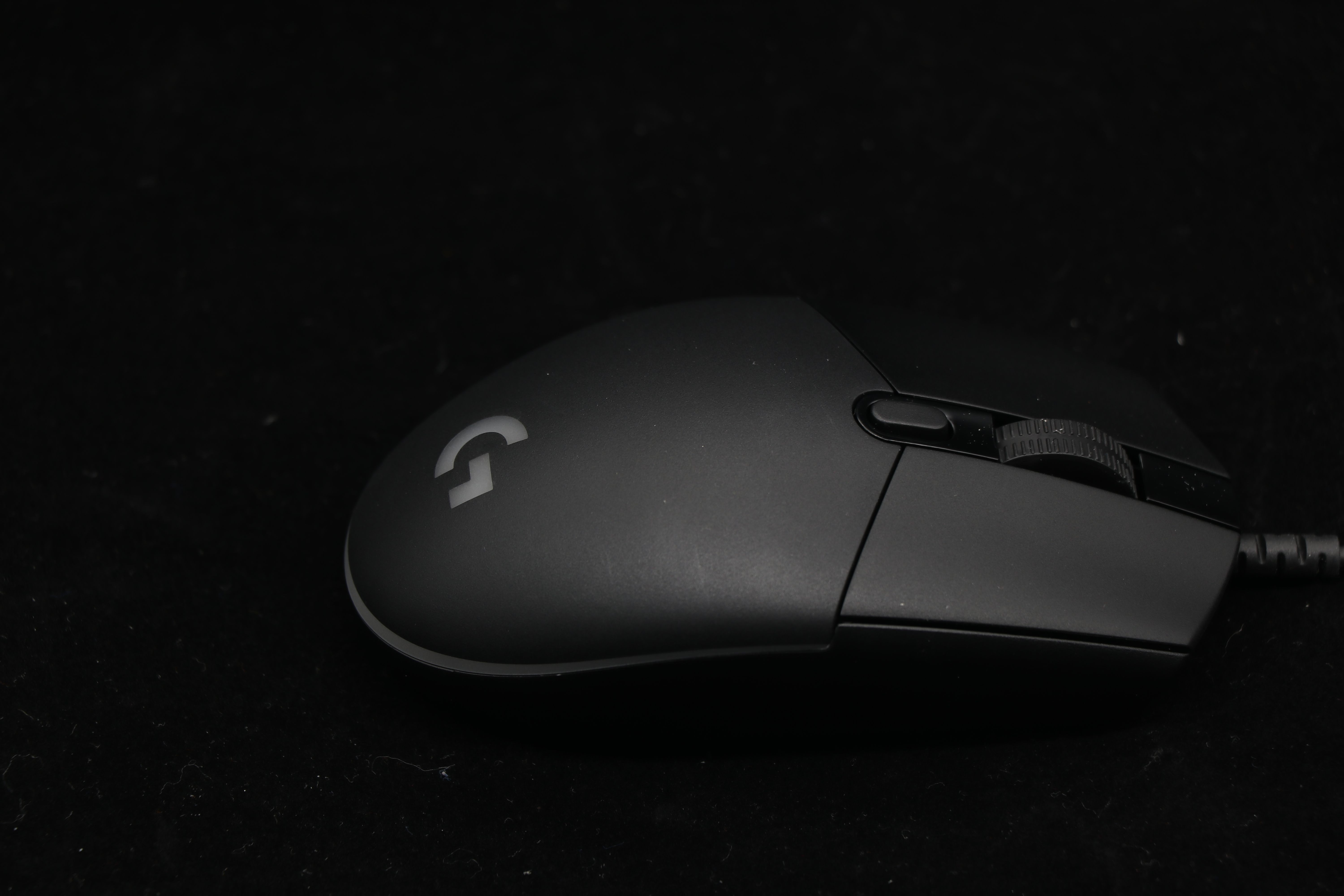 百元罗技静音无线鼠标推荐,百元游戏鼠标光效