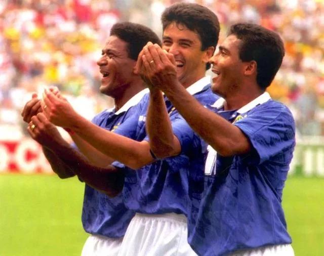 94年世界杯荷兰对巴西,1974世界杯荷兰被德国谁逆转