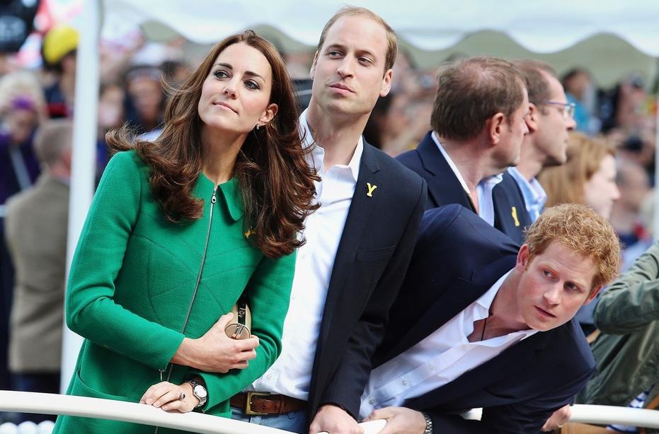 凯特王妃对戴安娜的态度,梅根想要戴安娜的蓝宝石订婚戒