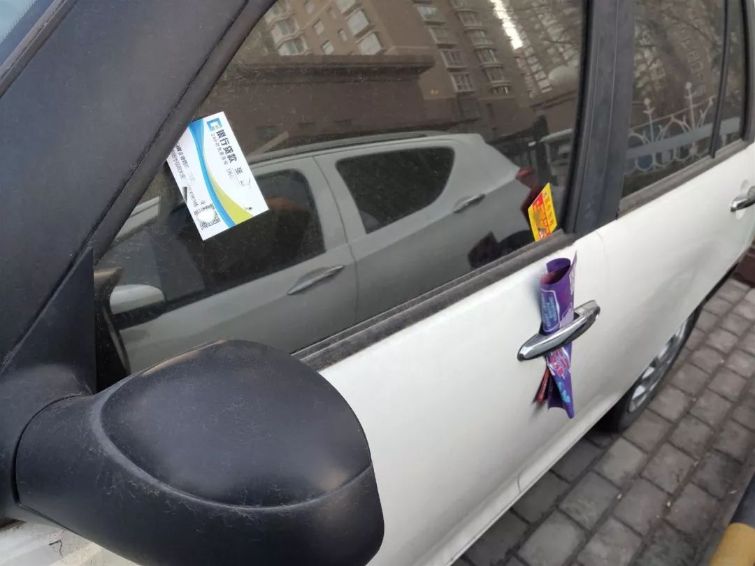 这种车门把手,一看就不便宜,为啥还有那么多人对它不屑一顾呢?