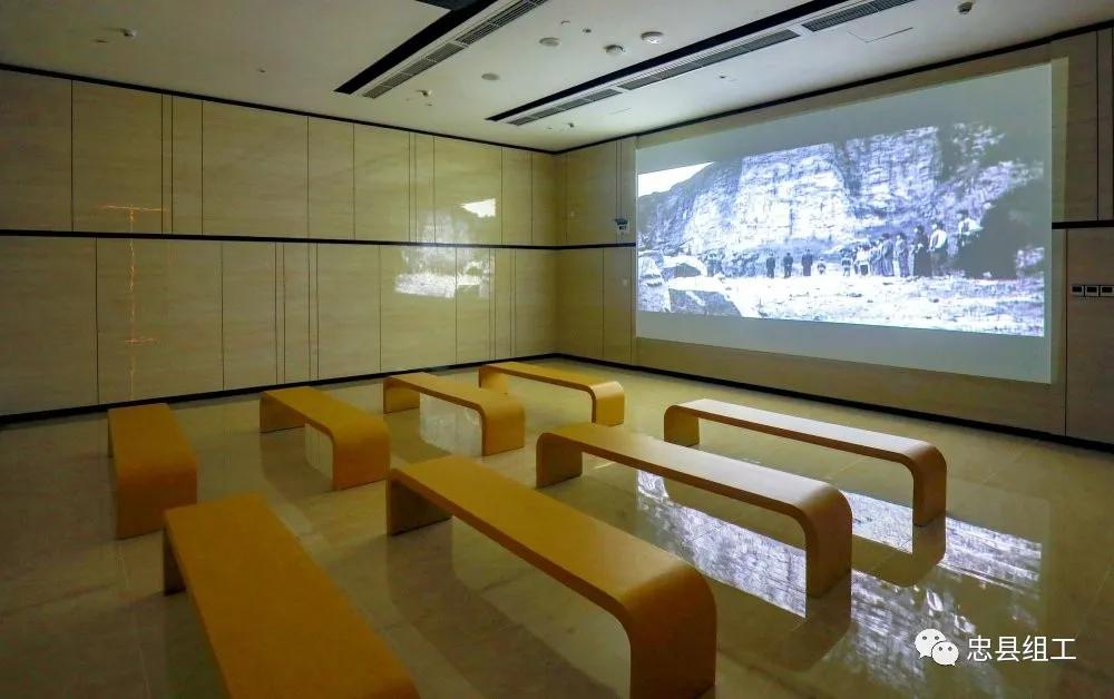 鍐呰挋鍙ゅ睍瑙堥妤硅仈,妤硅仈澶у寰侀泦