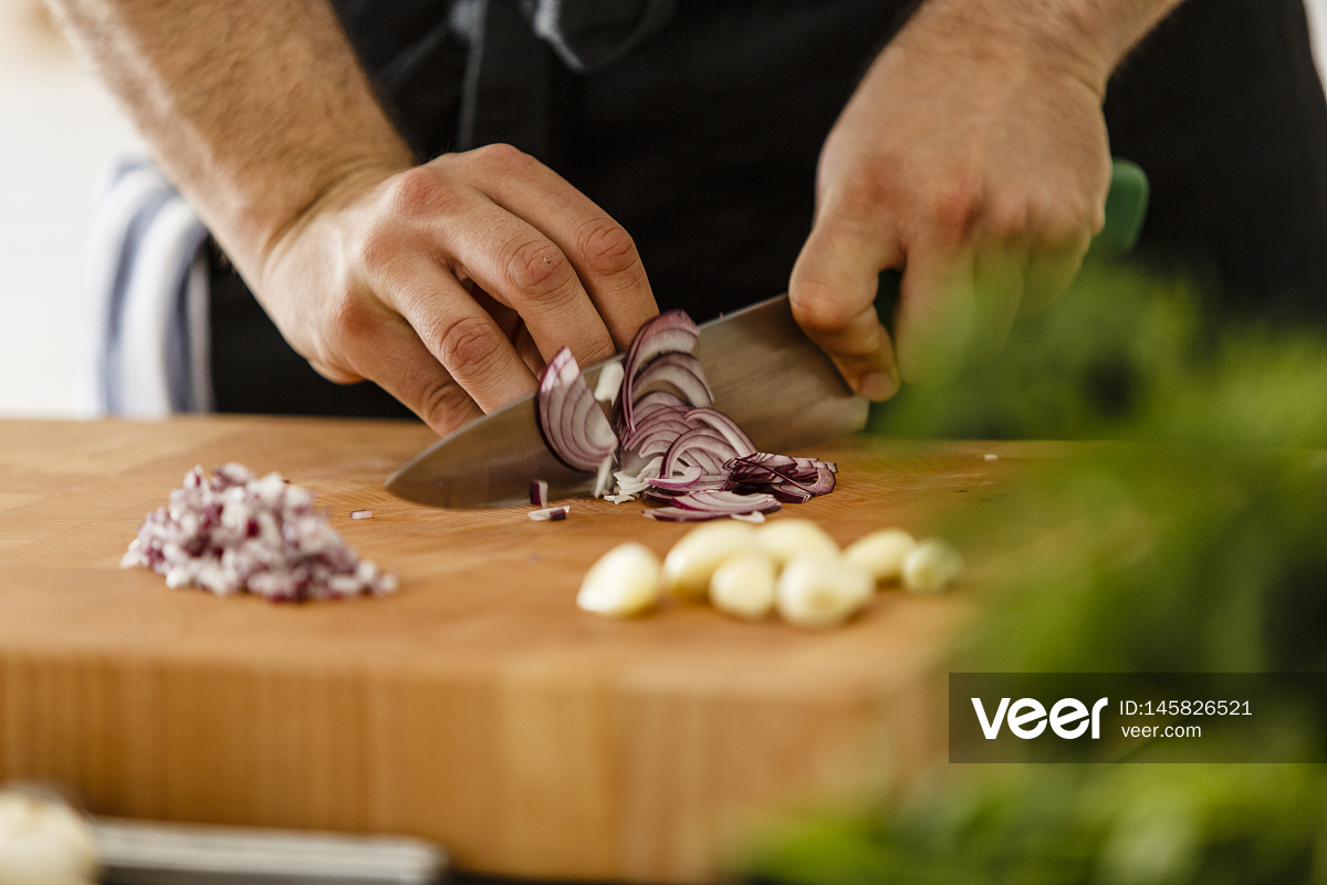 拒绝“腋”来香|精油调配体香剂,化解夏日尴尬