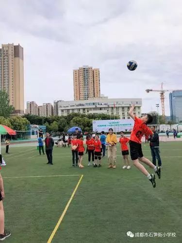 名校巡礼之石笋街小学