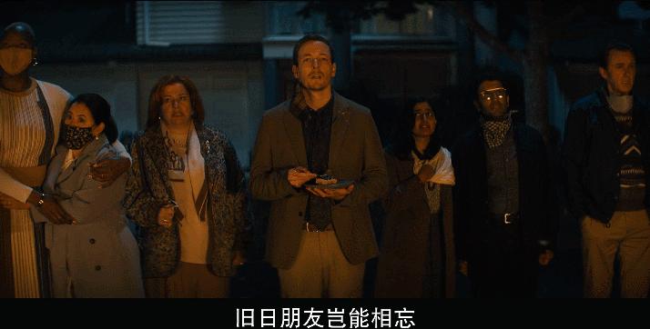 触及各种禁忌点的邪典之作被改编成了电影，一开播就大获好评