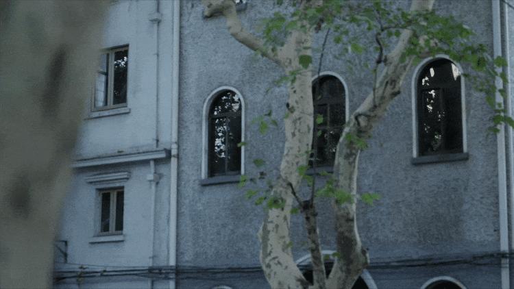 从180㎡搬到45㎡，三口之家越住越小，女儿却说现在最好