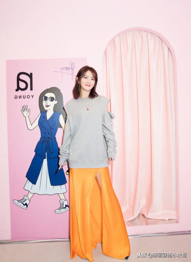 灰色卫衣怎么穿搭最好看,灰色卫衣如何搭出高级感