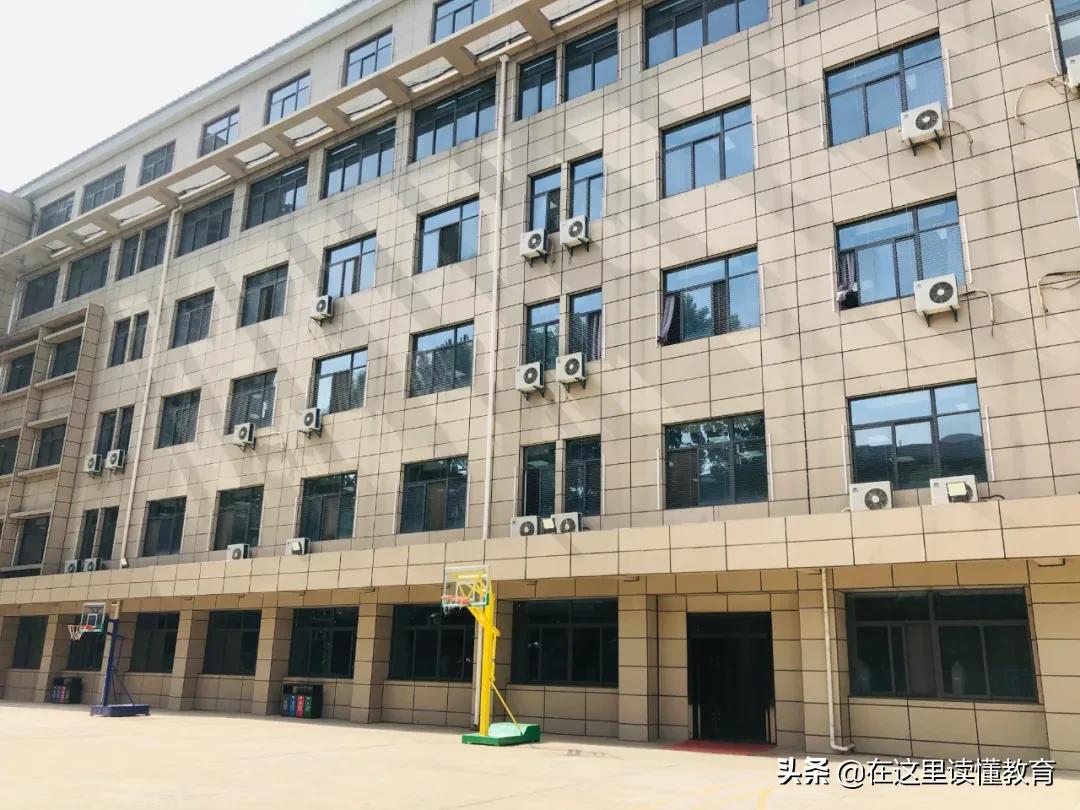 西安第二外国语学校小学咋样,西安第二外国语学校是否转为公办