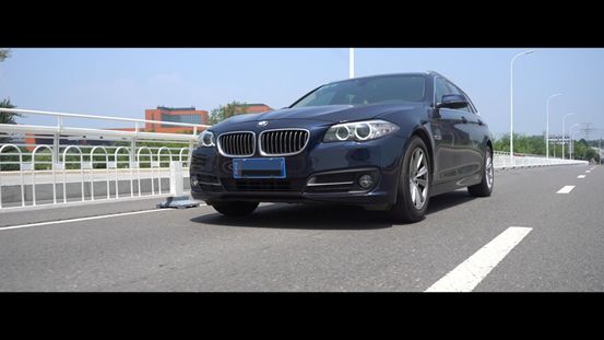 2022宝马5系瓦罐旅行版手动,30万左右宝马5系瓦罐