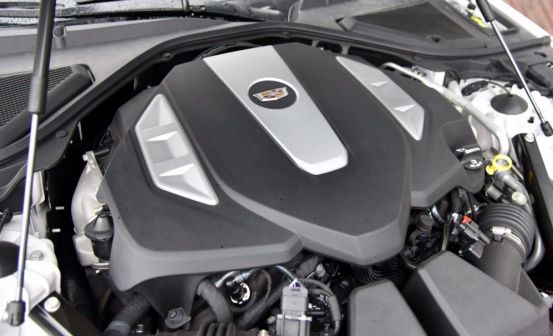 女友车坏了的反应,女朋友车坏了非要自己花钱修