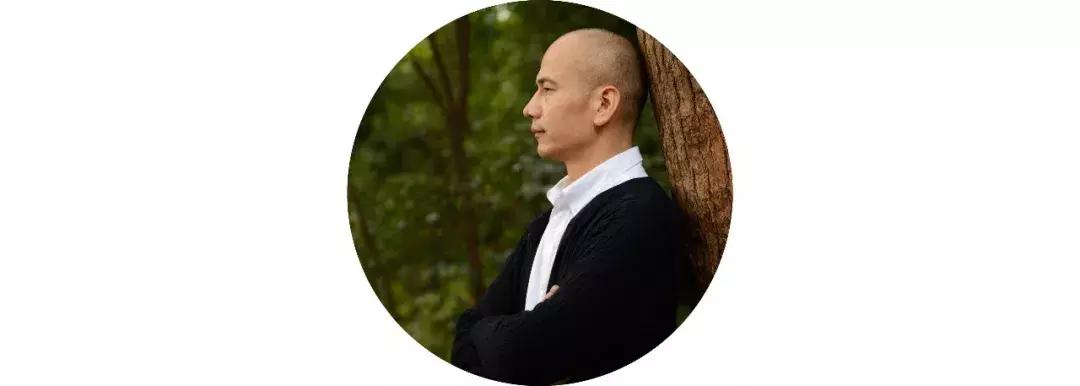 印度洋孕育了风情万种，看看庄培芳“微笑的斯里兰卡”就能感受到