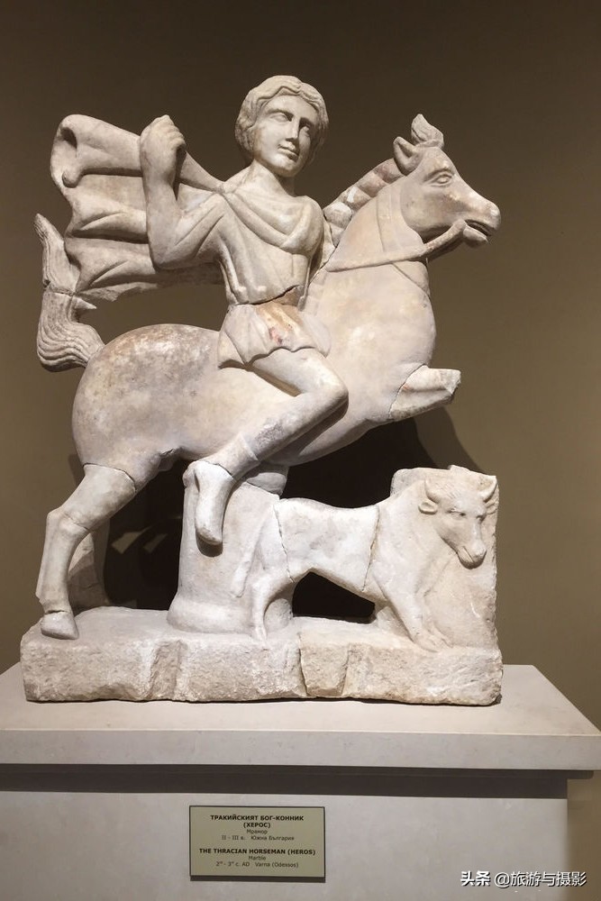 古城瓦尔纳——热情奔放的美女之都