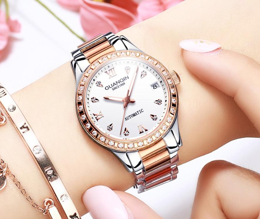 冠琴老款手表,冠琴时尚石英情侣手表9999的价格