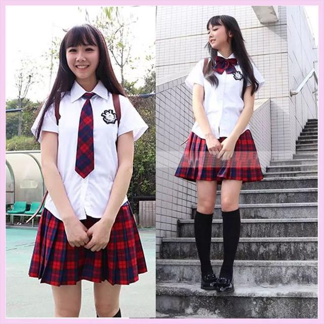 日本女人罗圈腿走路,日本女人罗圈腿的原因