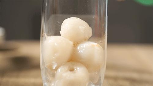 吃完这桌荔枝菜，我明白了荔枝圈的隐形鄙视链