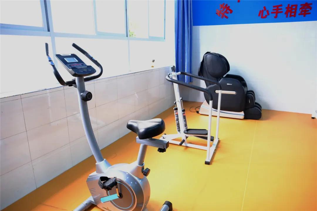 温暖就在这里~蒙自首个特殊学生康复训练中心成立