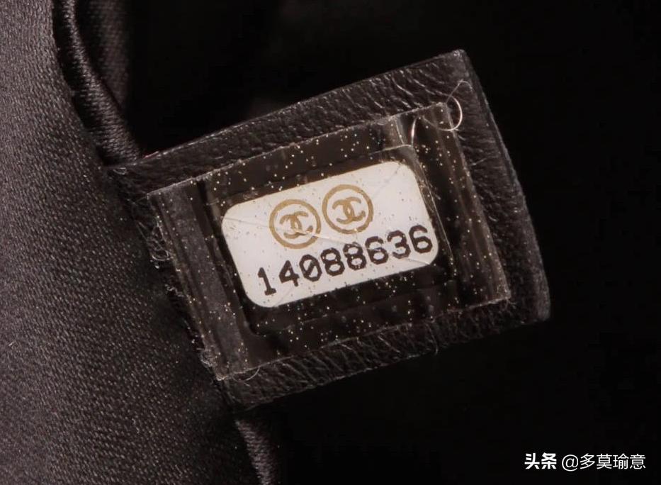 如何鉴别真的香奈儿女包,香奈儿包包真伪鉴别五金