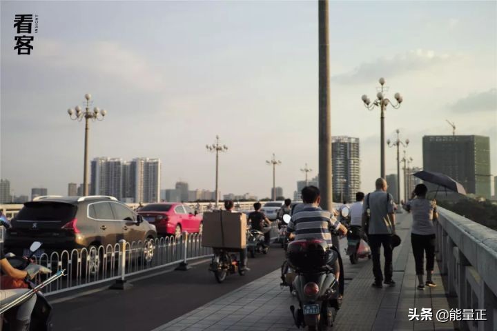 跑腿小哥自述,跑腿的小哥