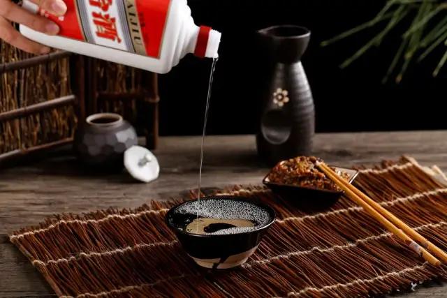 生肖茅台打孔酒鉴别方法,茅台鉴别打孔精品