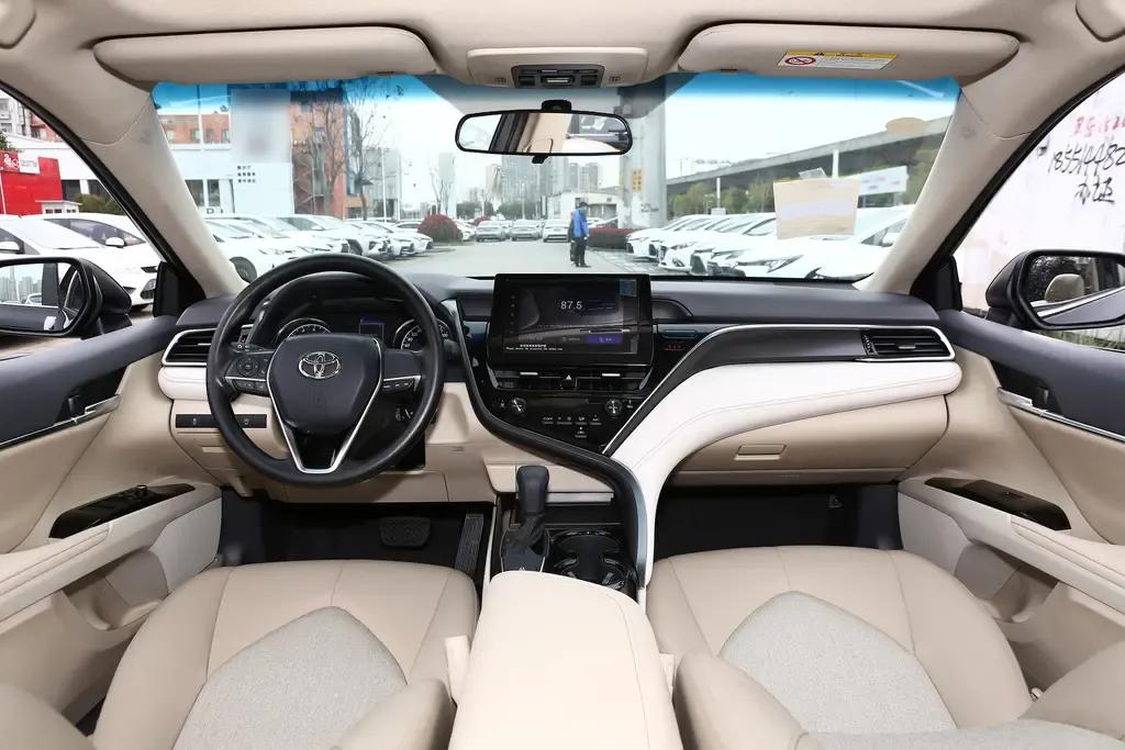 第八代凯美瑞,优缺点汇总