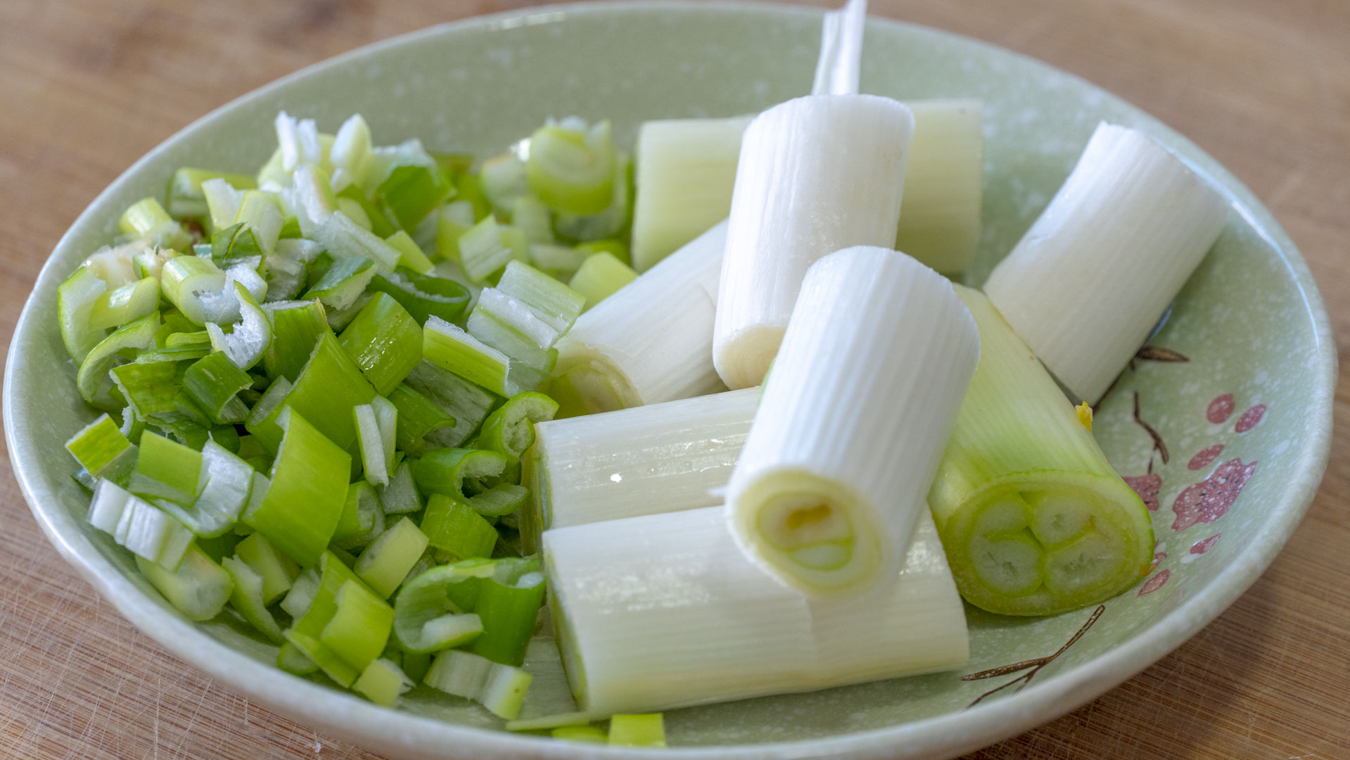 天冷喝什么养生汤暖身,降温后多喝4种汤暖身润燥营养高