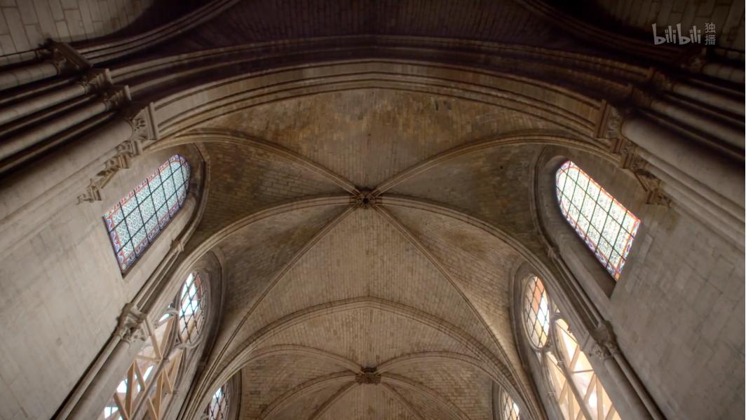 巴黎圣母院火灾重建后建筑怎样,巴黎圣母院火灾一周年