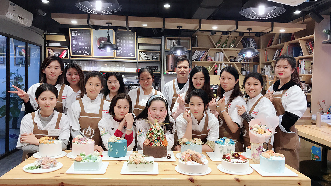 深圳妞妞西点培训学校学费多少,妞妞国际西点培训学校优惠