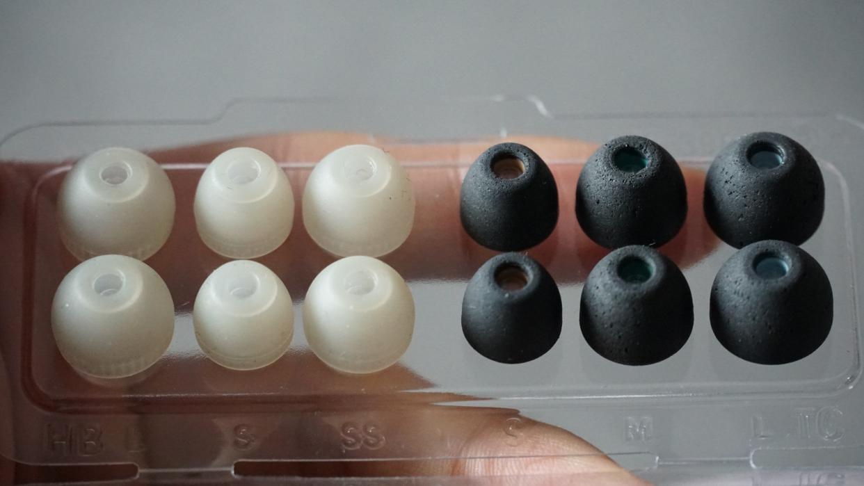 索尼wi-1000x对比qc35,索尼wi-1000x和airpodspro音质