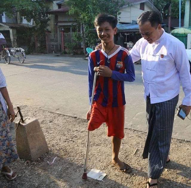 韪㈣冻鐞冪殑灏忕敺瀛╂湁澶氬竻,鎴戝彧鏈変竴鏉¤吙