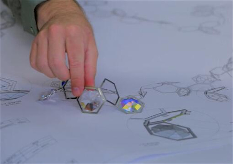 施华洛世奇玻璃水晶多少钱,入门级珠宝多少钱