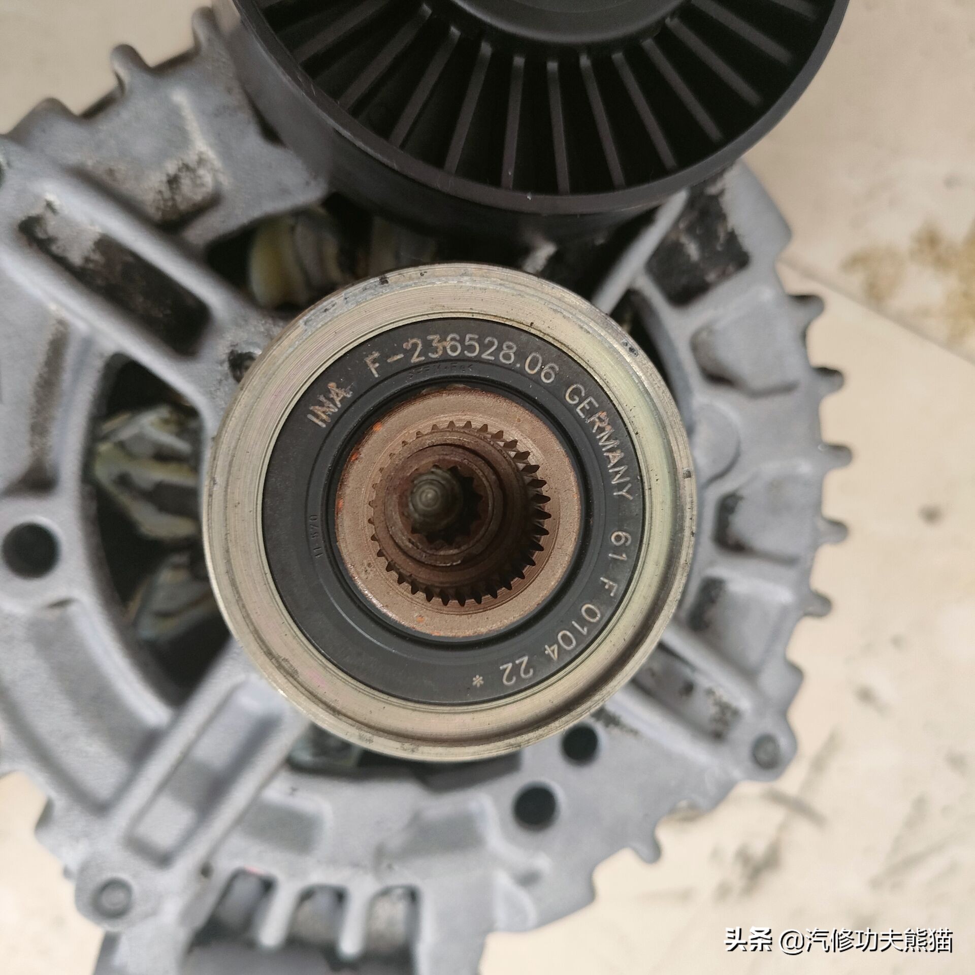 e90宝马325i容易烧机油,宝马e90325i烧机油能修好吗