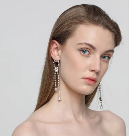 耳环款式图银,优雅耳环必备款式图片大全