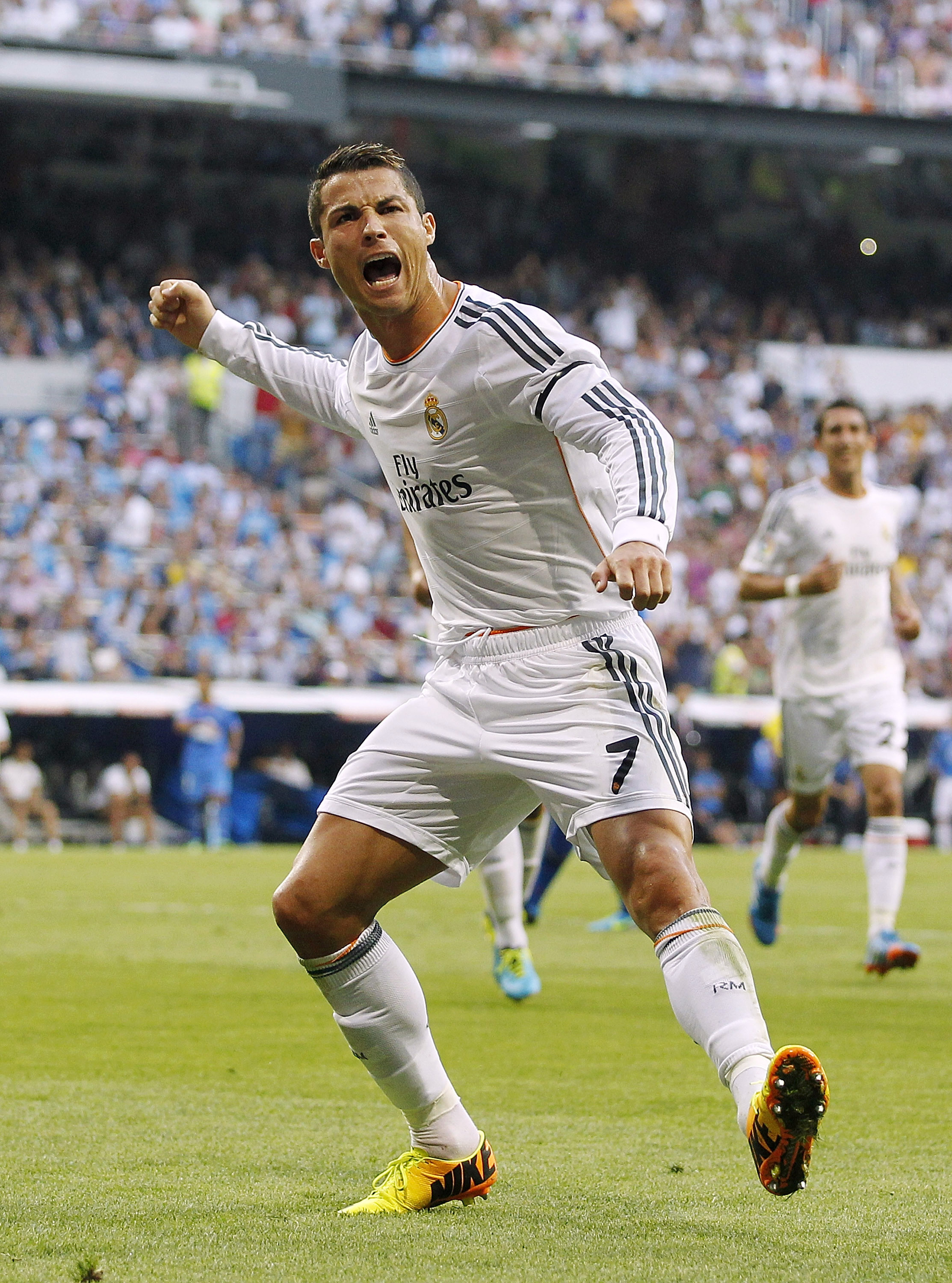 梅西与c罗巅峰对决在线观看人数,梅西与c罗巅峰对决最后比分