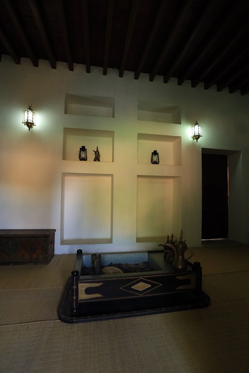 阿联酋第一位总统扎伊德阿布扎比,阿联酋阿布扎比现任酋长