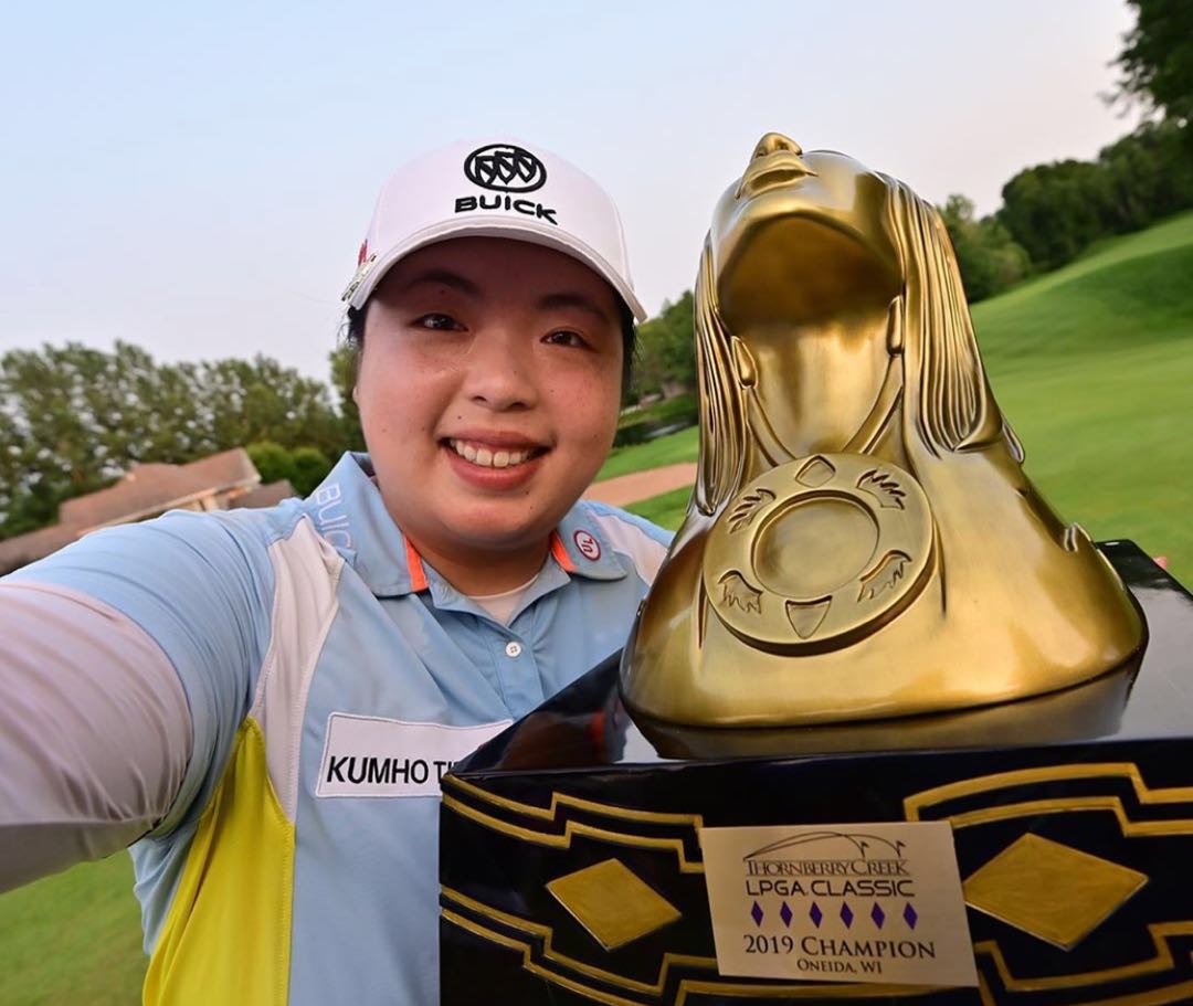 冯珊珊登顶高坛世界第一,点评冯珊珊夺得九个冠军