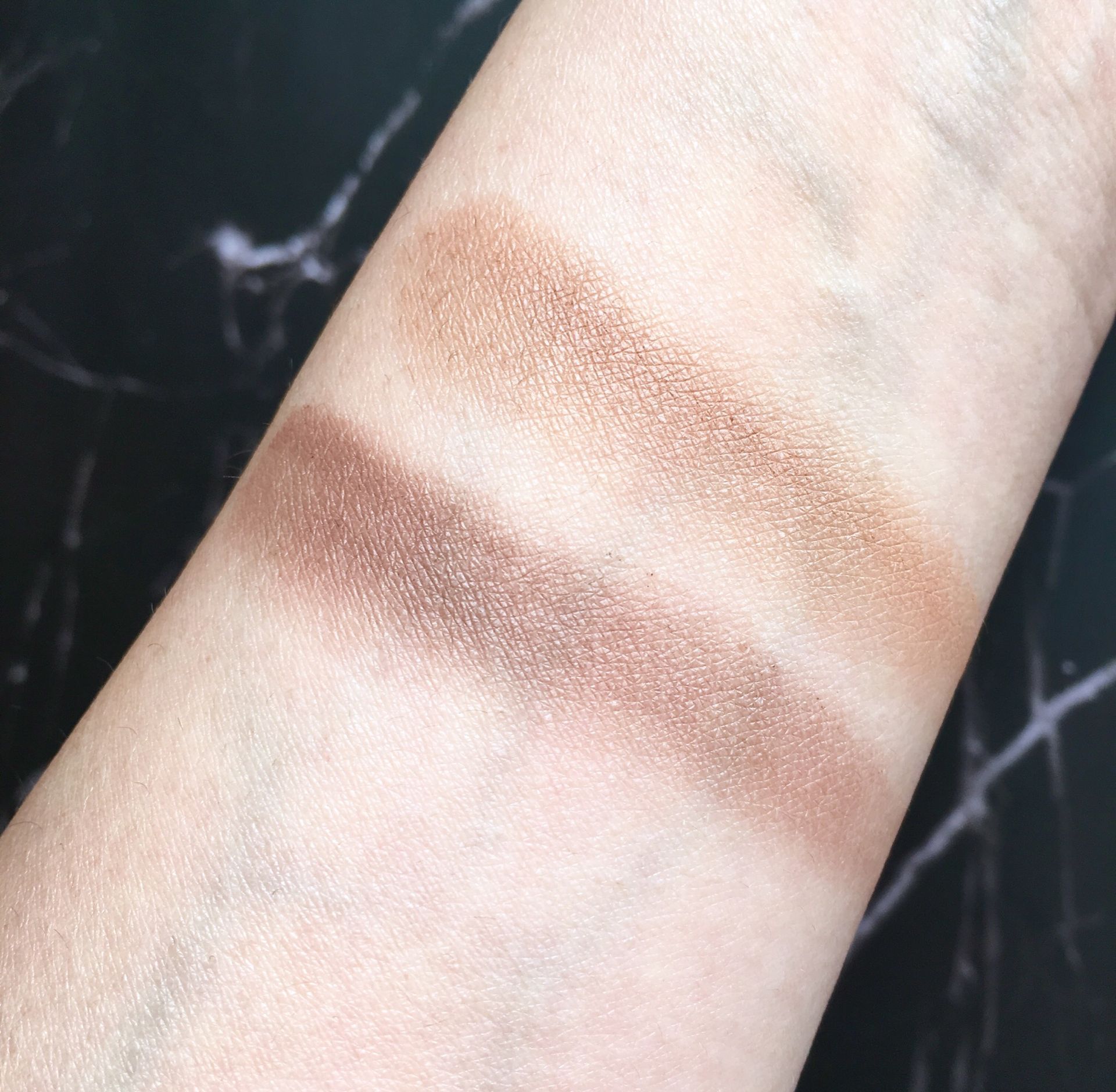 软薄皮质的化妆包推荐,好用的平价化妆包牌子推荐