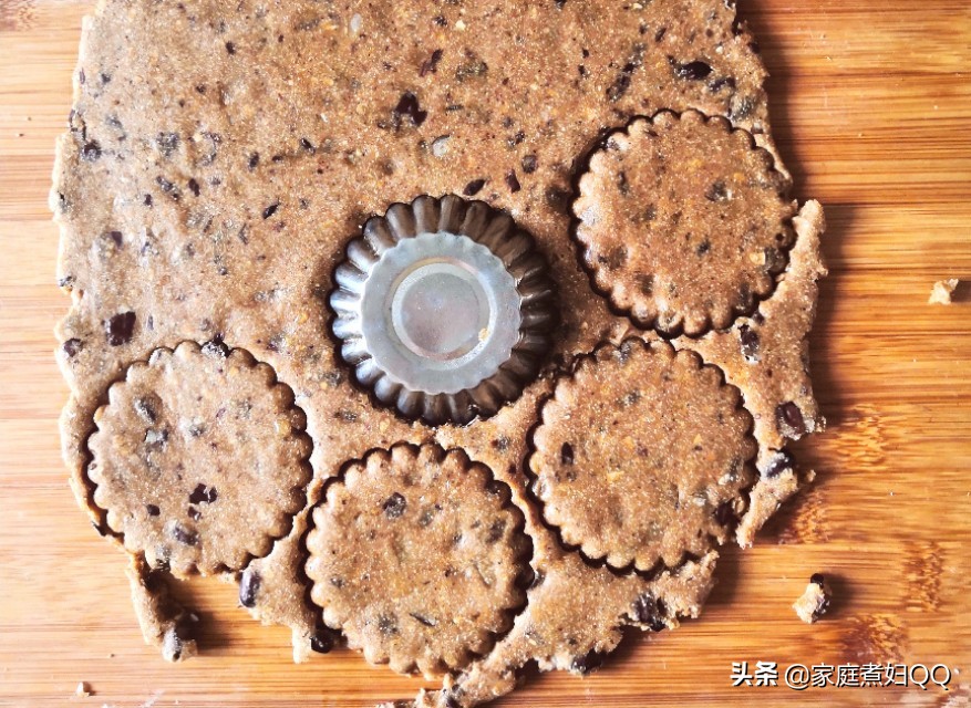 自己怎么做减肥燕麦饼,减肥燕麦酥可以吃吗